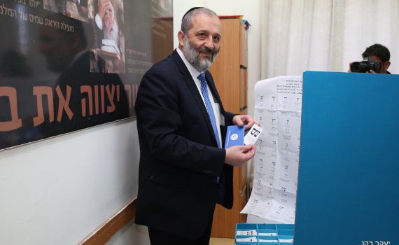 דרעי: "חושש שמחר בבוקר נתעורר למדינה אחרת"