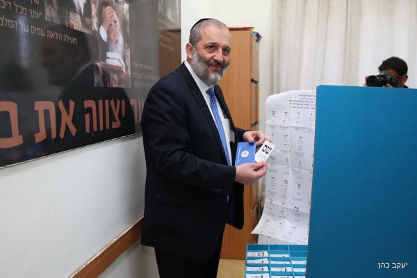 דרעי: "חושש שמחר בבוקר נתעורר למדינה אחרת"