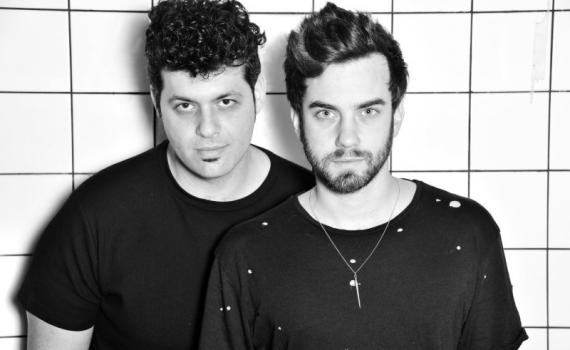 צפו: גיא ויהל במחווה מרגשת לנספים בשואה