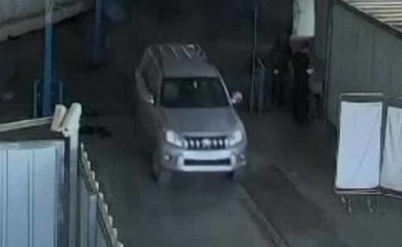 מאסר לעובד הקונסוליה שהבריח נשק לגדה