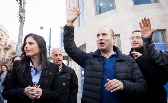 נפתלי ואיילת בפניה: "נא עזרו לימין החדש להיכנס"