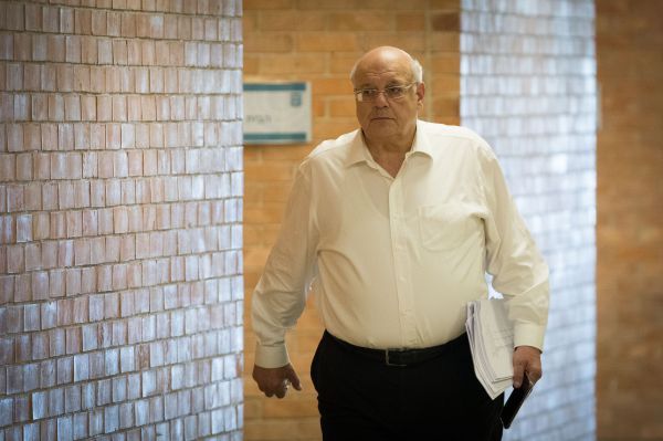 ועדת הבחירות על בנט ושקד: מפיצים פייק ניוז