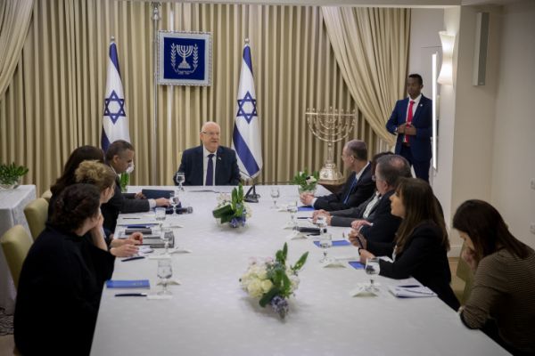 ההמלצות לנשיא: כחול לבן- גנץ, ליכוד וחרדים- נתניהו