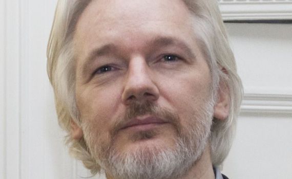 בריטניה הודיעה: מייסד ויקיליקס יוסגר לארה"ב