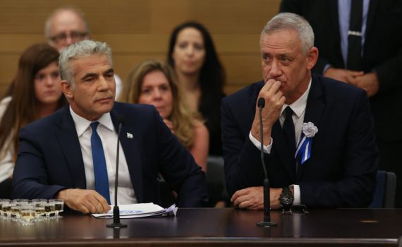 לפיד: התנאי לאחדות – בלי חוק חסינות ובלי הדתה