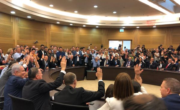 מבול של חקיקה: 900 הצעות חוק ביממה לכנסת