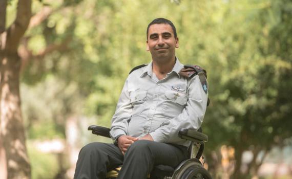 משואת צה"ל: הקצין שנפצע אנוש בצוק איתן והשתקם