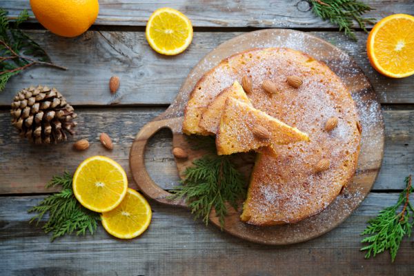 אביב הגיע: מתכון לעוגת שקדים מיוחדת