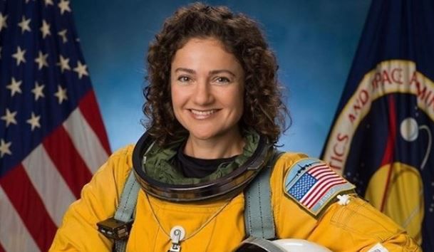 תיעוד: כך האסטרונאוטית חוגגת את חנוכה בחלל