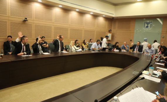 צעד אחד מאישור: הרחבת הממשלה עברה בוועדה