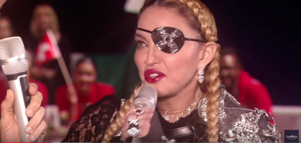 הסערה שאחרי: "מדונה הפרה את החוזה"