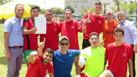 ישיבת רעננה זכתה באליפות הישיבות בקטרגל