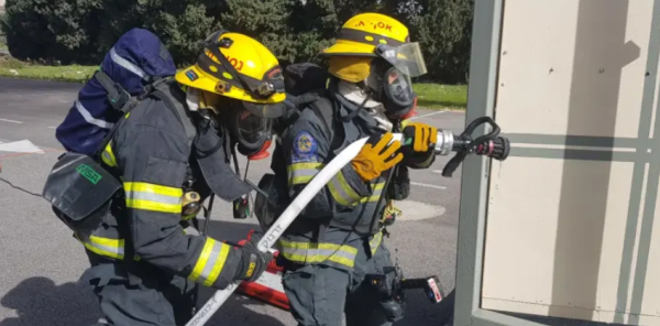 בגלל דגל ישראל: צוות כיבוי הותקף במאה שערים