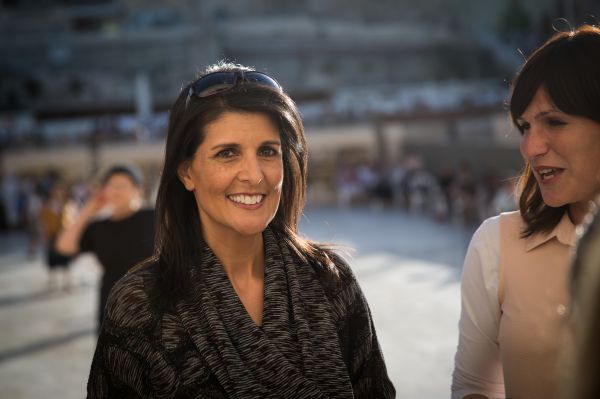 ניקי היילי הודיעה רשמית: "אני מתמודדת לנשיאות"