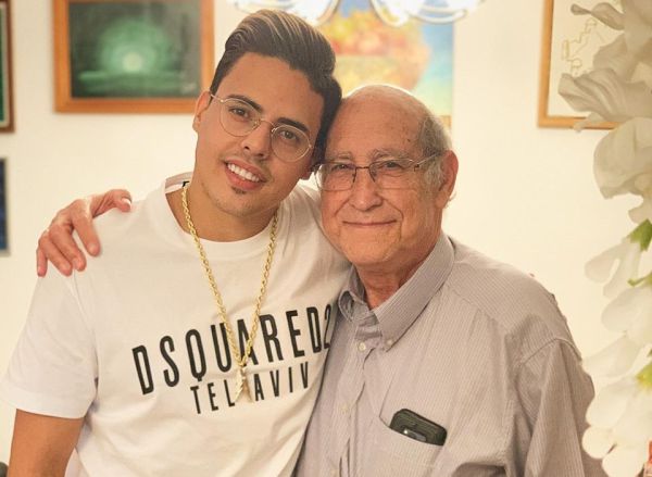 סטטיק בפוסט מרגש לאביו המאמץ: "הוא זה שבחר בי"