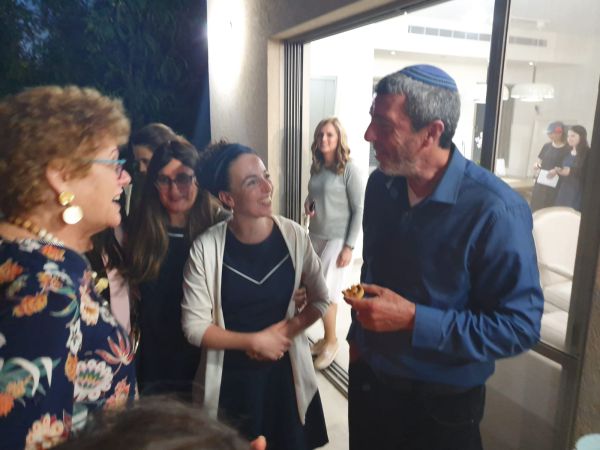 נשות הבית היהודי התכנסו, סילמן: נפעל להשבת הבנים