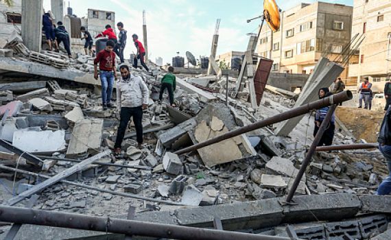 מטוסי קרב תקפו בעזה, אספקת הדלק נעצרה חלקית