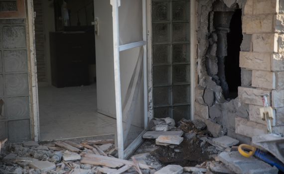 בן 60 נהרג מפגיעה ישירה של רקטה באשקלון