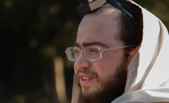 רץ לממ"ד ונהרג: פנחס מנחם פשווזמן הי"ד