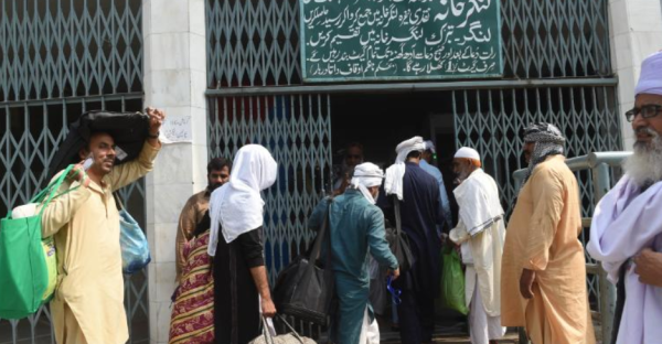 פקיסטן: תשעה הרוגים בפיצוץ ליד מסגד