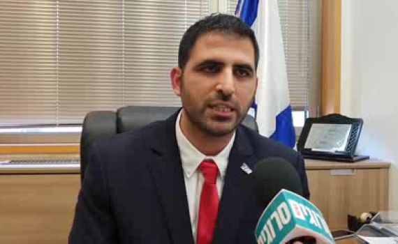 ח"כ קרעי נגד יועז הנדל: "איזו עזות מצח"