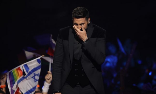  דמעות על הבמה: הביצוע של קובי בגמר האירוויזיון