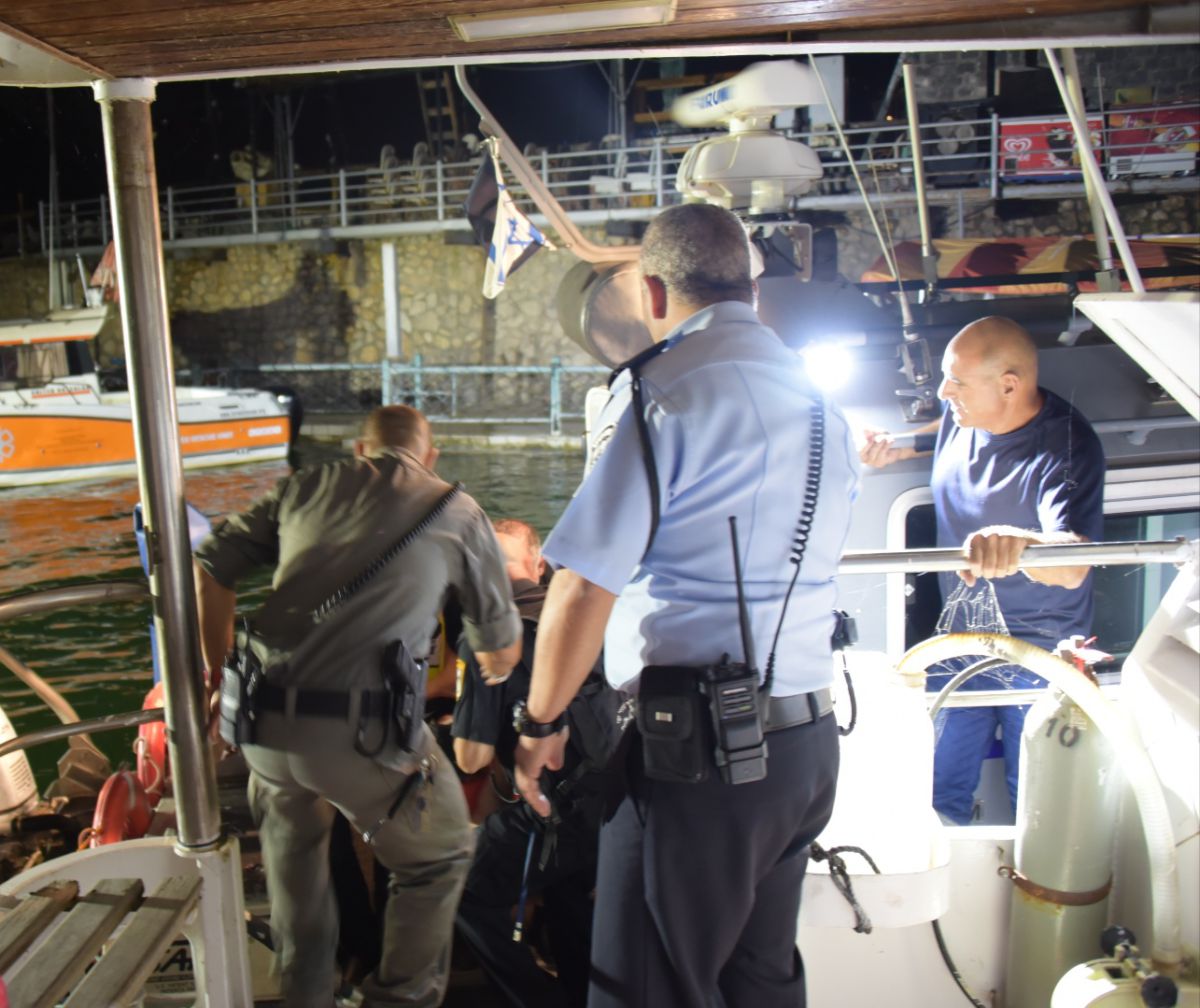 הדרמה הלילית בכנרת: צפו בתיעוד רגעי החילוץ