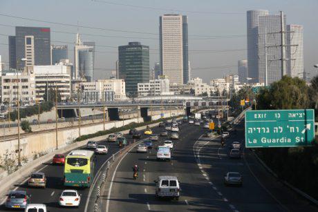 אל תגיעו: עשרות כבישים ייסגרו במרכז הארץ