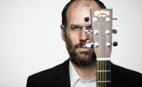 אהרן רזאל בשיר חדש: "רק עוד ניגון אחד"