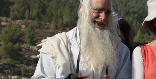 צפו: הרב מנחם פרומן ז"ל נחשף בסרט חדש ומפתיע