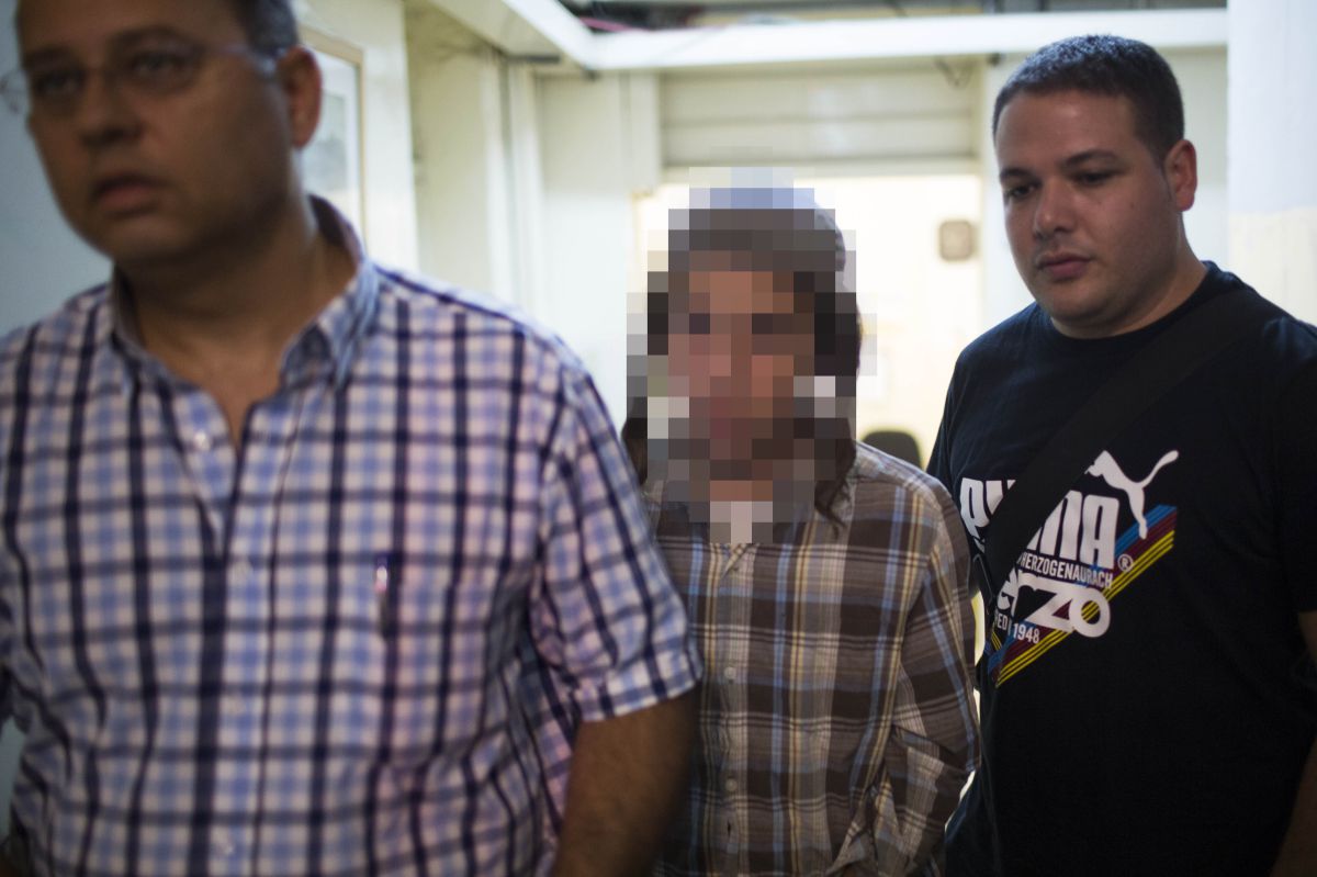 קטין ושני בגירים עצורים בפינוי בכפר תפוח