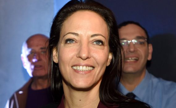 ליהיא לפיד: פיטרו אותי מידיעות בגלל בעלי