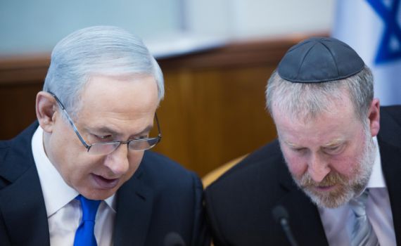 פרקליטי נתניהו ליועמ"ש: "חקור את ההדלפות"