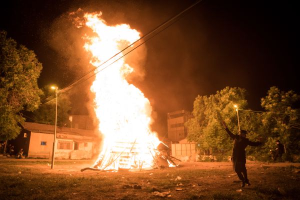 הרבנים הראשיים: "למעט במספר המדורות ובגודלן"