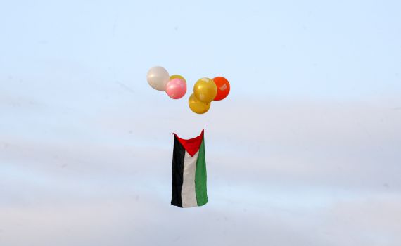 טרור הבלונים: צה"ל הודיע על צמצום מרחב הדיג לעזה