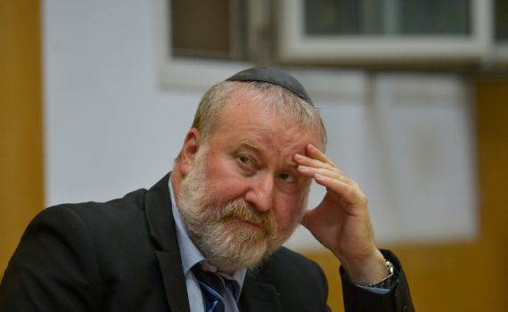 היועמ"ש על חקירות נתניהו: "עמדנו בלחצים ולא נכנענו"