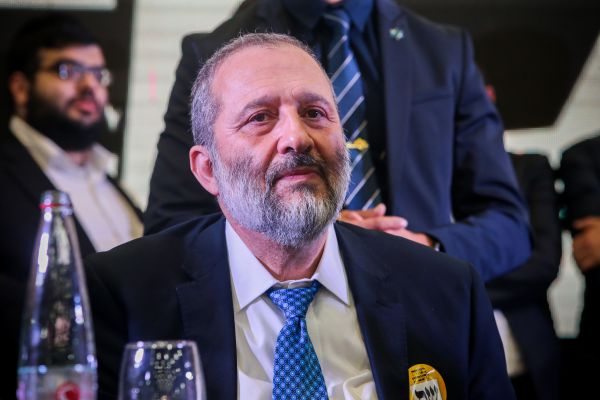 ש"ס תוקפת את ליברמן: "אינו דובר אמת"