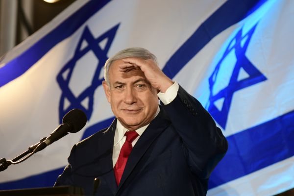 נתניהו, תפסיק להתחבא; צא לעם והסבר על הפסקת האש