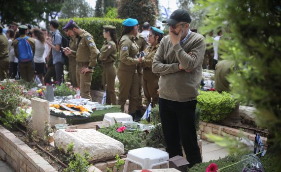 יום הזיכרון מסוגל לטשטש את כל המחיצות