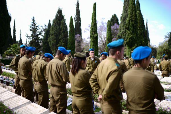 גלריה: ישראל מתאחדת בצפירה לזכר הנופלים
