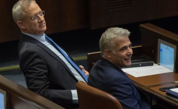 יאיר לפיד: "לא מתחייב להמשיך להיות שני לגנץ"