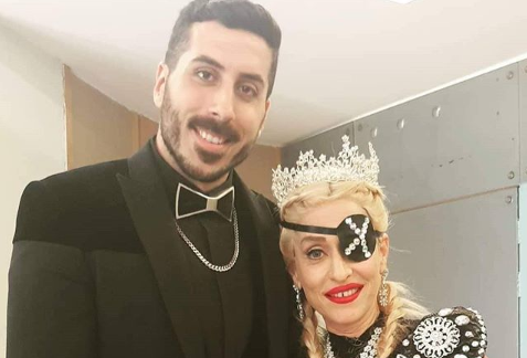 סוגר מעגל: קובי מרימי מגיע ל"ארץ נהדרת". צפו