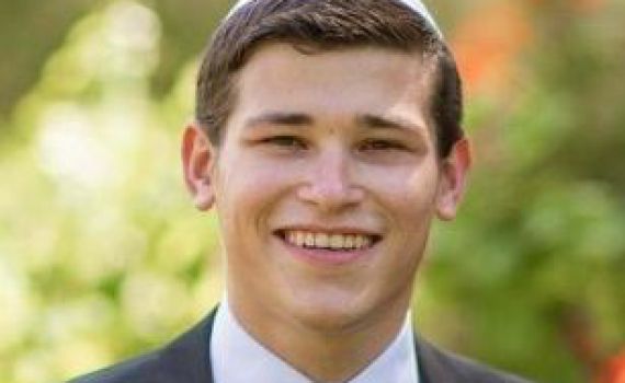 יש גדולי עולם שחלקו בגיל צעיר על רבנים זקנים