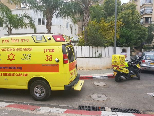 נתניה: פעוט מחוסר הכרה פונה לאחר החייאה לביה"ח