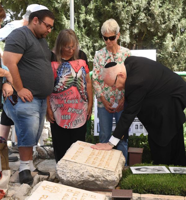 "פרדי בשבילי הוא אחד הגיבורים של אותה עת"