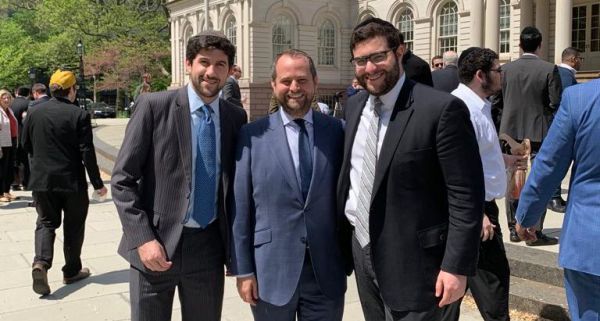 הצעת חוק חדשה: עיריית ניו יורק תגן על בתי הכנסת