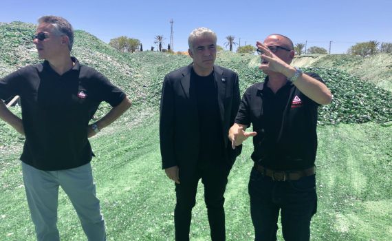 לפיד: "זה צעד ראשון בדרך למדינת הלכה"