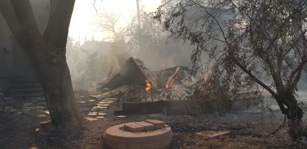 השריפה במבוא מודיעים: "כמעט כל היישוב הוחרב"