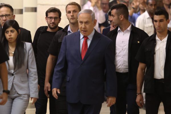 נתניהו תוקף: "אביגדור ליברמן הוא חלק מהשמאל"