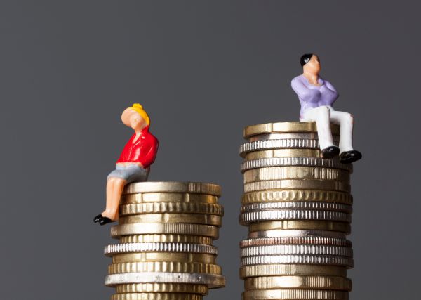 האם פרשת בחוקותי מפלה בין גברים לנשים?